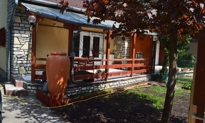 Siofok Casa | Acogedora casa de vacaciones en Balatonszeplak A 200 metros del sendero Balaton