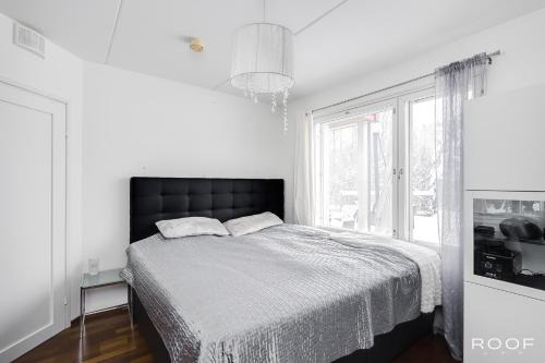 Espoo Centre Apartamento | Cozy Holiday Home with Outside Jacuzzi & Sauna