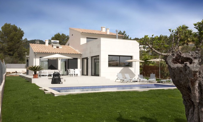 Crestatx Villa | COSY HOLIDAY VILLA IN THE HEART OF MALLORCA