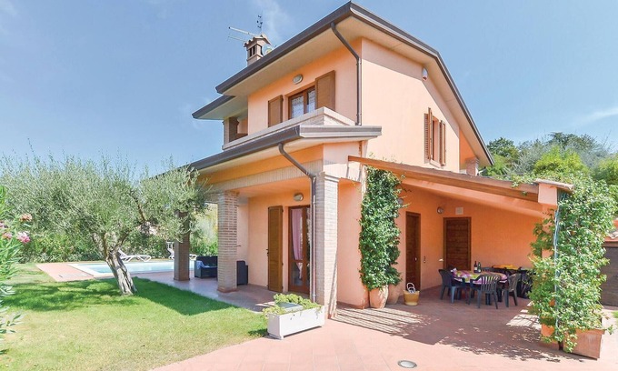San Feliciano Casa | Acogedora casa en San Feliciano Sul.