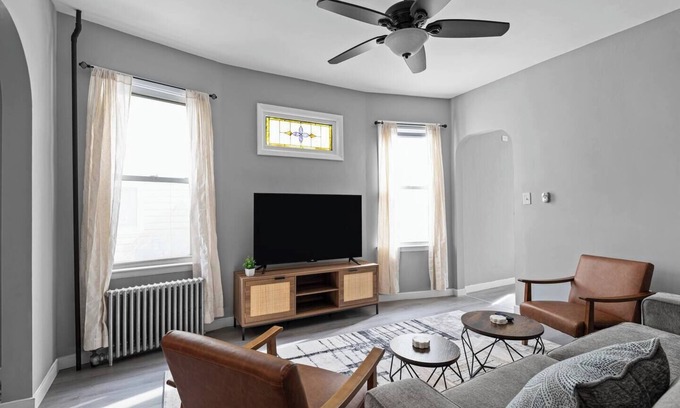 Wallington Apartamento | Cozy Home, 19 min to NYC, 3 Car Driveway, Cozy Home, 19 min to NYC, 3 Car Driveway