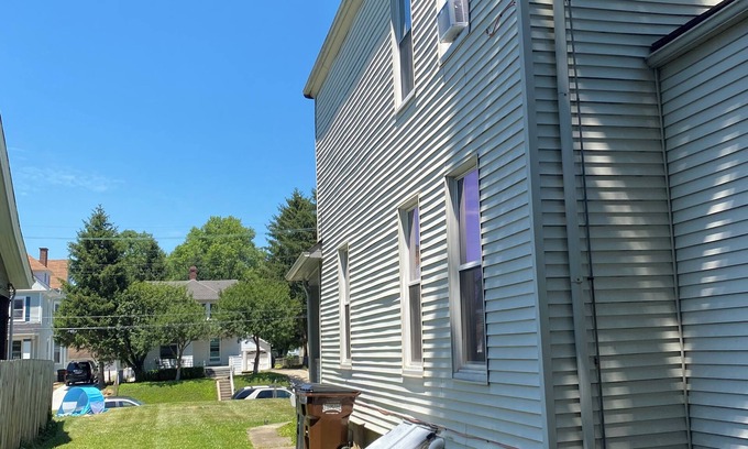 Norwood Casa | Cozy home 5 beds private yard sleeps 6
