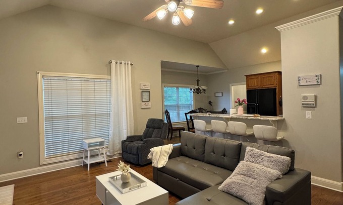 Jackson Casa | Cozy home a way