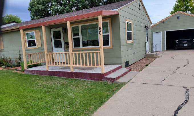 Scottsbluff Casa | Cozy home away from home