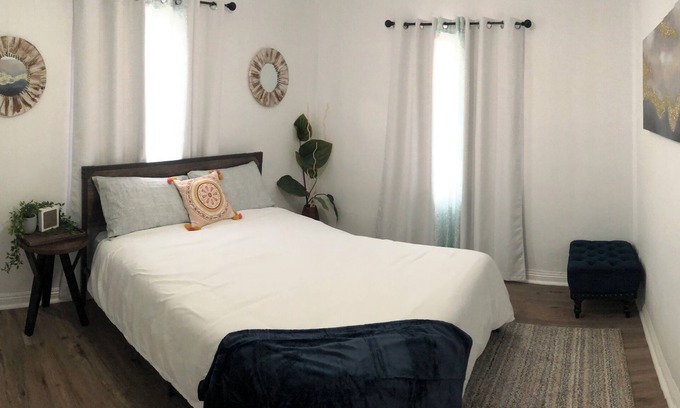 Mojave Cabaña | Cozy Home Away From Home