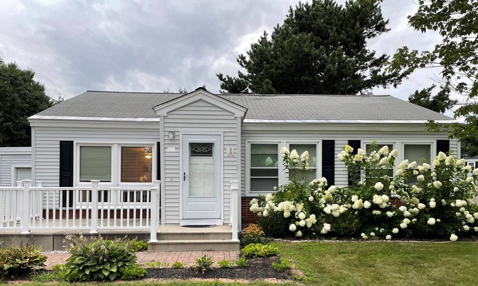 Brunswick Casa | Cozy home close to Bowdoin's campus and downtown Brunswick!