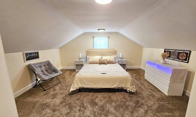 Berea Casa | Cozy Home in Beautiful Berea: near Airport, IX Center, Parks, & Campus