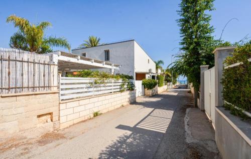 Caucana-finaiti-casuzze-finaiti Nord Casa | Cozy Home In Caucana With House A Panoramic View