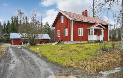 Charlottenberg Casa | Cozy Home In Charlottenberg With Wifi