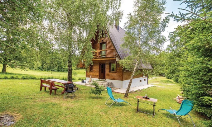 Delnice Casa | Acogedora casa en Delnice con cocina
