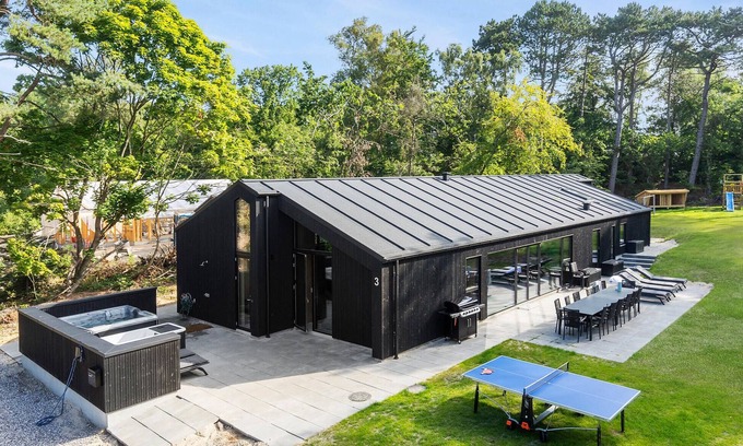 Helberskov Strand Casa | Acogedora casa en Hadsund con sauna