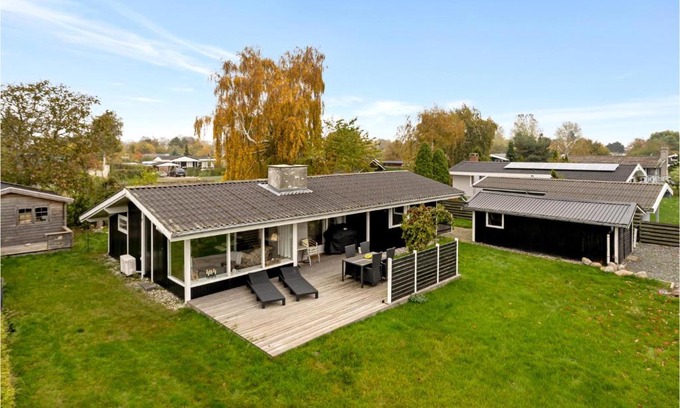 Karrebksminde Casa | Cozy Home In Karrebæksminde With Wifi