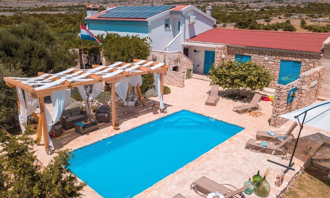 Kosljun Casa | Acogedora casa en Kosljun con WiFi
