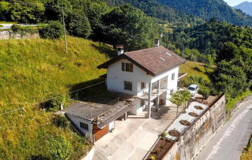 Lamon Casa | Cozy Home In Lamon With Wifi