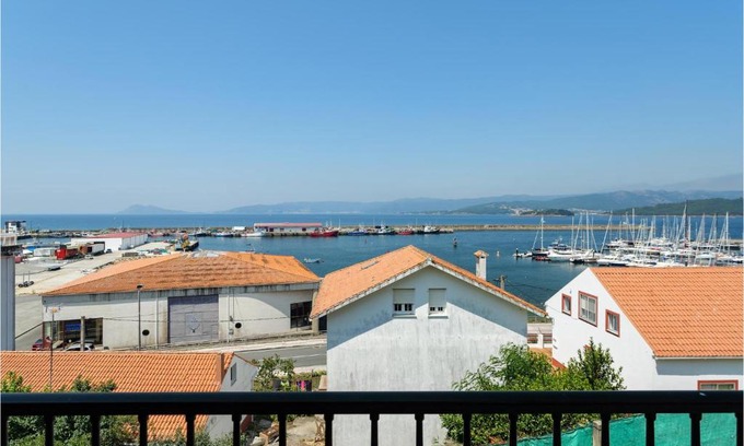 Portosin Casa | Cozy Home In Porto Do Son With Wifi