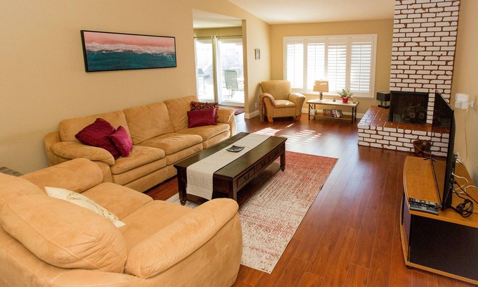 Green Valley North Casa | Cozy home in quiet neighborhood with hot tub and pool