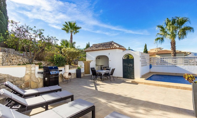 Rafol de Almunia Casa | Cozy home in Ráfol de Almunia