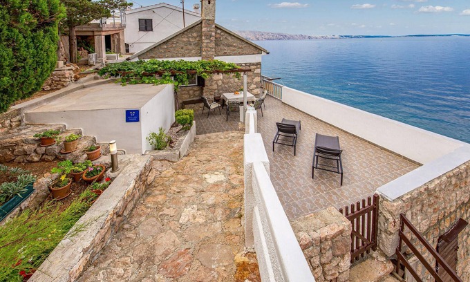 Senj Casa | Acogedora casa en Starigrad