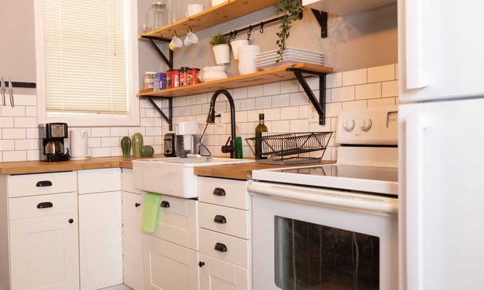 Winnipeg Casa | Cozy Home in the Heart of Downtown Winnipeg