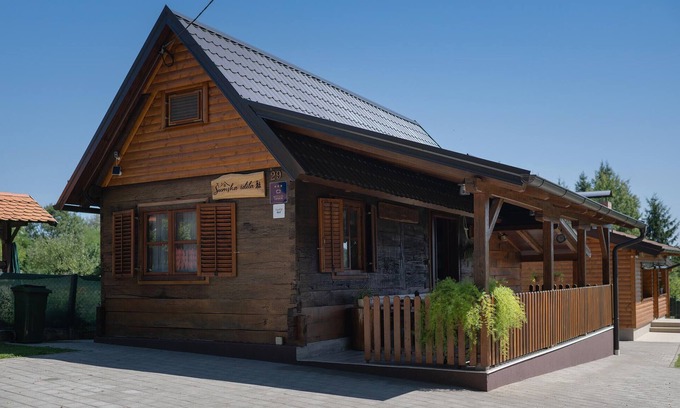 Pokupsko Casa | Acogedora casa en Velika Gorica con.