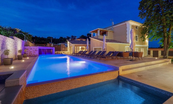Strpacici Casa | Acogedora casa en Visnjan con WiFi