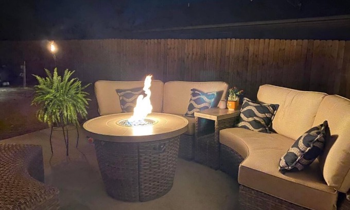 Shannon Hills Casa | Cozy Home- located within minutes of shopping and hospitals in Little Rock