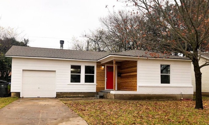 Waco Casa | Cozy home, minutes to Magnolia and Baylor