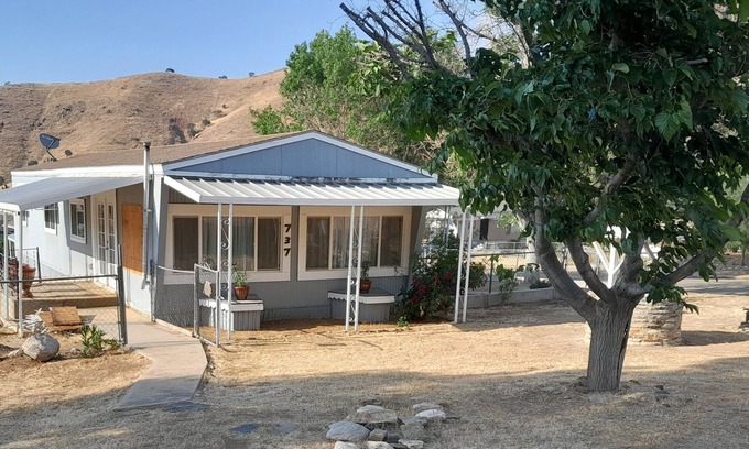 Bodfish Casa | Cozy Home Near Hot Springs, Isabella Lake and The Kern River.