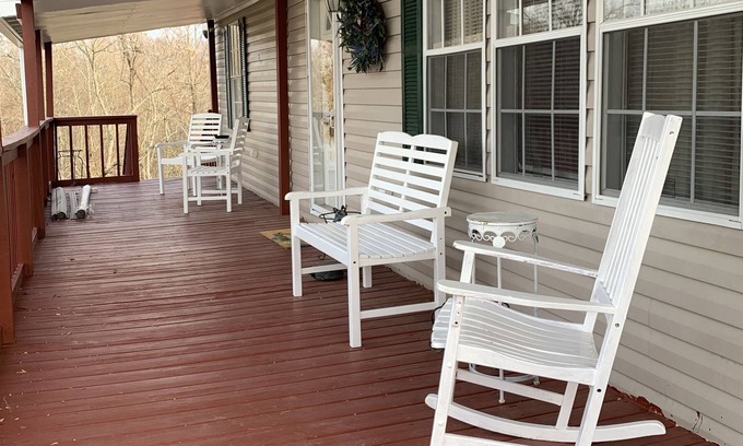 Silver Point Casa | Cozy Home Near Lake