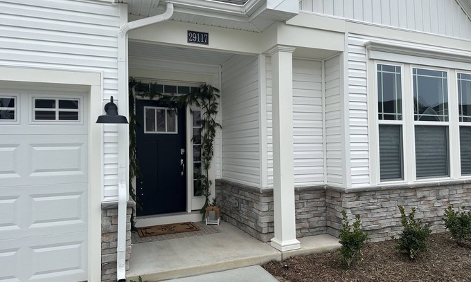 Rehoboth Beach Casa | Cozy home w/ amazing sunsets minutes to DE/MD Beaches: Come enjoy! 4 BR 3 BATH