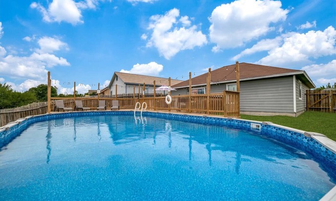 Arena District Casa | Cozy Home w/ Pool, Smart TVs, Near Lackland