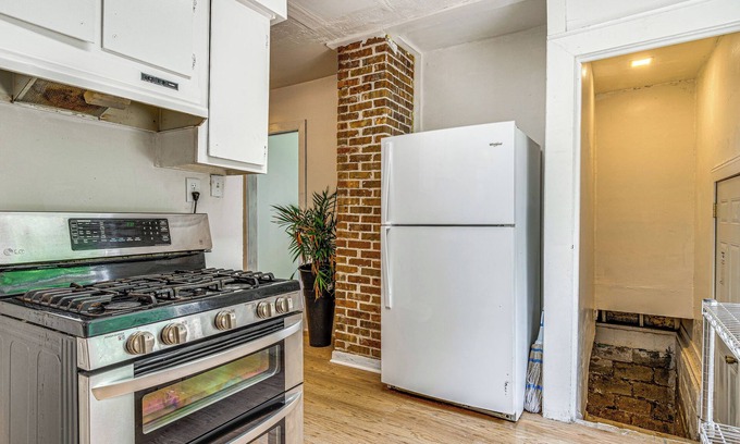 Windsor Park Casa | Cozy Home w/ Yard < 3 Mi to Downtown Indianapolis!