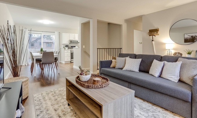 Alta Vista Area Casa | Cozy Home with Modern Vibes | Pet Friendly | Game Room |