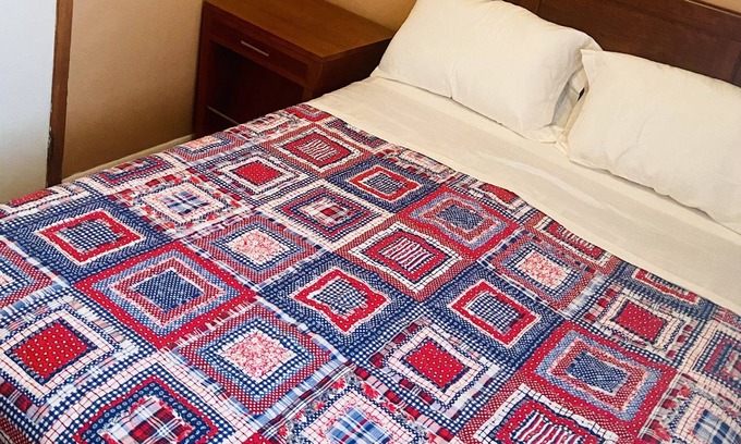 Rockford Casa | Cozy home within 5 minutes to local hospital