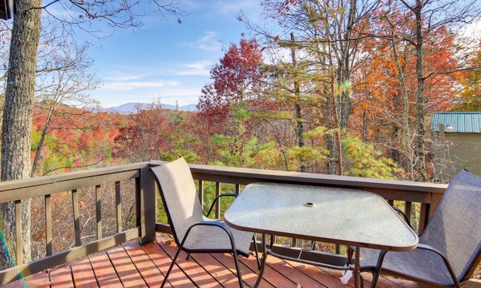 Cosby Apartamento | Cozy Hope Cabin Vacation Rental in Cosby with View
