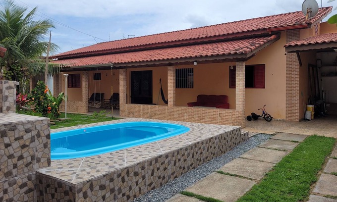 Centro Casa | Cozy house in Jequitiba, 50 mtrs from the beach with swimming pool!