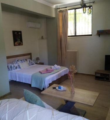 Spata-Artemida Apartamento | cozy house near the beach