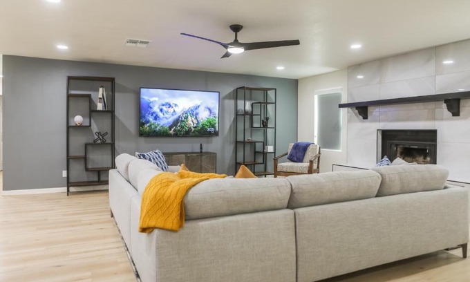 Fountain Hills Casa | Cozy house w putting green mtn views BBQ
