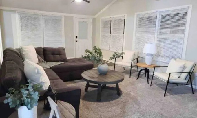 Warren Casa | Cozy, Howland Home Next to the Grand Resort