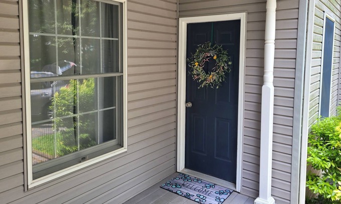 New Park Apartamento | Cozy inlaw suite/apartment in a quiet wooded setting close to York and Lancaster