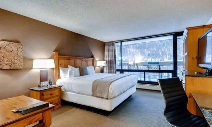 Lakeside Village Apartamento | Cozy Keystone Lodge Stay with Breathtaking Views