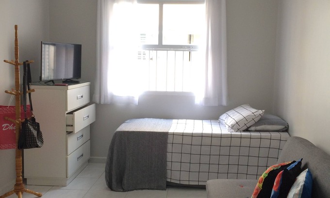 Ponta da Praia Apartamento | Kitnet acogedor en la playa