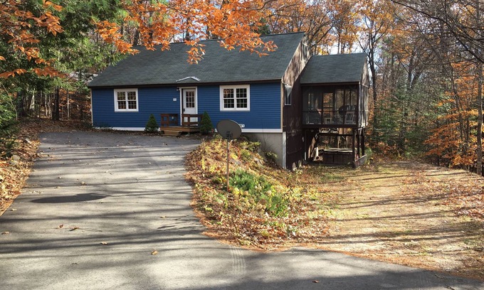 Birch Hill Casa | Acogedor retiro Knotty Pine