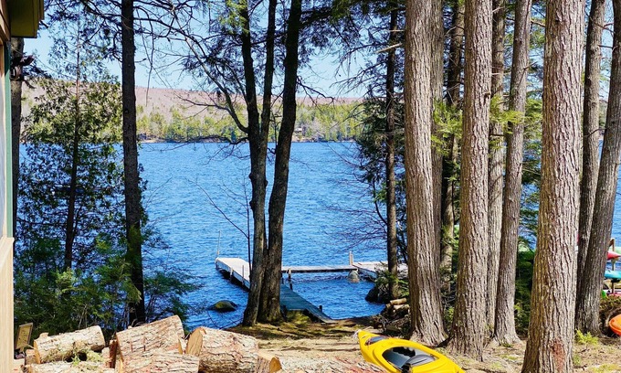 Ellsworth Cabaña | Cozy, lake view cottage in Ellsworth, Maine!