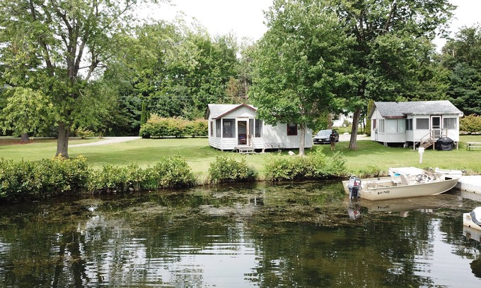 Winthrop Casa | Cozy lakeside cabin in a fun and convenient location