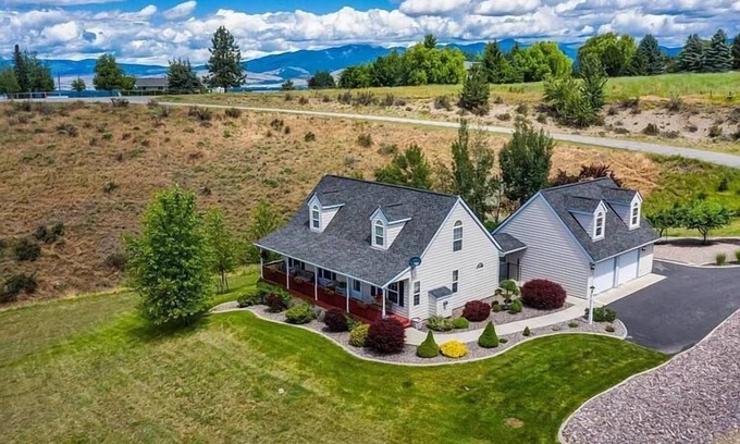 Missoula Casa | Cozy Linda Vista home with great valley views
