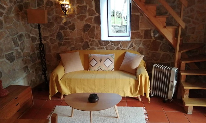 Penedo Cabaña | Cosy Little house entre la montaña y el mar