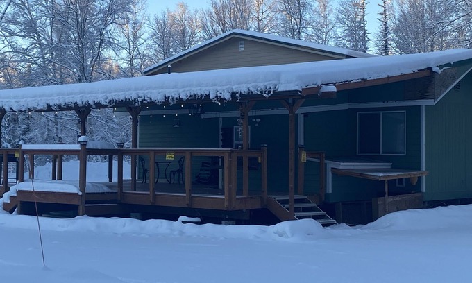 Fishhook Casa | Cozy Little House surrounded by nature and wildlife!