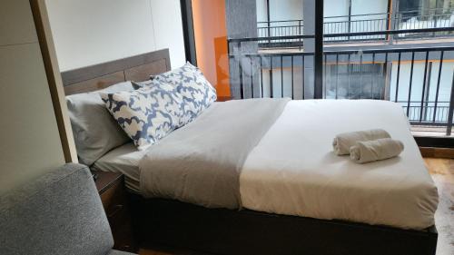 Chico Norte Apartamento | Cozy loft in chico near 93 park taj 97
