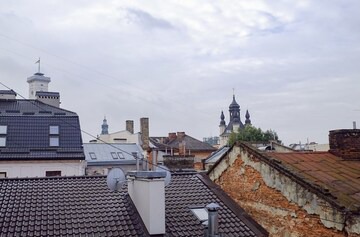 Prospekt Svobody Apartamento | Cozy loft studio in downtown Lviv